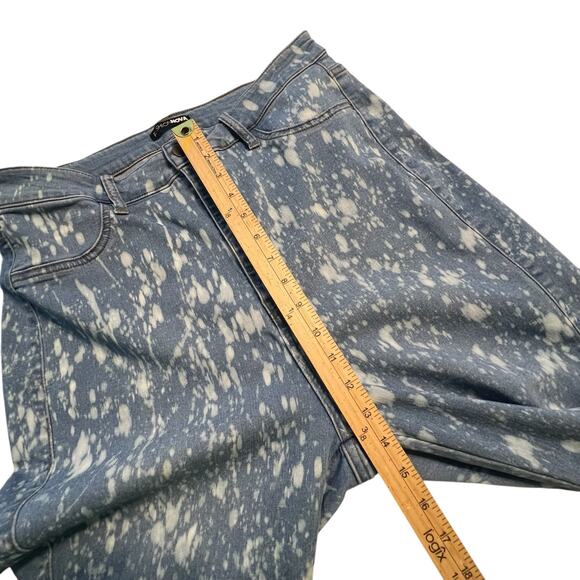 Fashion NOVA Custom Splatter Pattern Size 1X - Picture 5 of 8